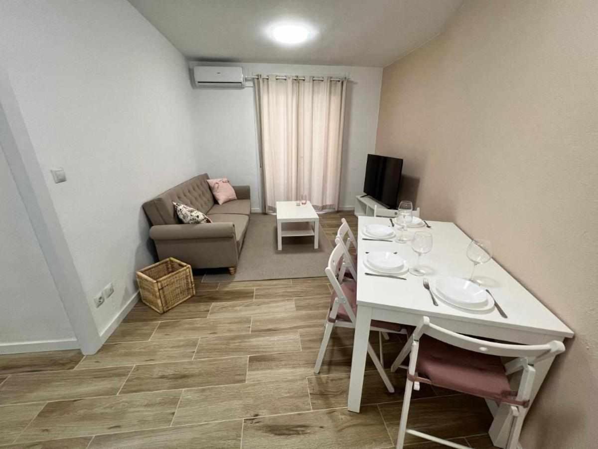 Apartamenticos Libertad I Zaragoza Exterior foto
